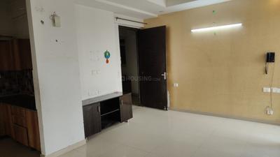 Living Room Image of 970 Sq.ft 2 BHK Apartment / Flat for sale in Prateek Grand City, Siddharth Vihar Ghaziabad for Rs. 8800000