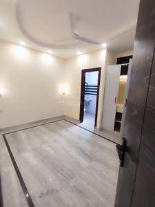 Bedroom Image of 1050 Sq.ft 3 BHK Builder Floor for sale in Pitampura New Delhi for Rs. 10000000