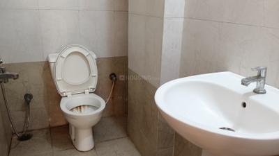 Image of 896 Sq.ft 2 BHK Apartment / Flat for rent in Eden Tolly Lakeside, Kabardanga, Kolkata for Rs. 13000