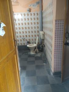 Image of 1350 Sq.ft 2 BHK Independent House for rent in Radhika Properties Radhika Floors 4, Lajpat Nagar, New Delhi for Rs. 35000