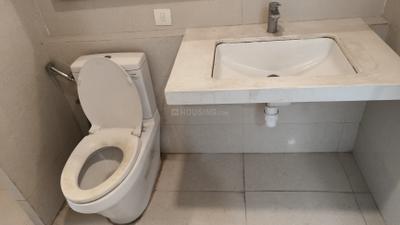 Image of 1050 Sq.ft 2.5 BHK Apartment / Flat for rent in Hiranandani Cardinal, Hiranandani Estate, Thane for Rs. 70000