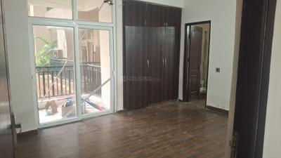 Bedroom Image of 1600 Sq.ft 3 BHK Apartment / Flat for rent in Saviour Greenisle, Crossings Republik Ghaziabad for Rs. 25000