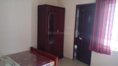 Bedroom Image of 820 Sq.ft 2 BHK Apartment / Flat for rent in Shwas Fortuna, Thrippunithura Kochi for Rs. 21000