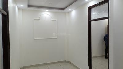 Living Room Image of 630 Sq.ft 2 BHK Builder Floor for sale in Laxmi Nagar New Delhi for Rs. 5200000