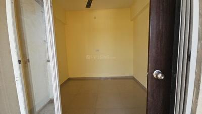 Bathroom Image of 660 Sq.ft 1 BHK Apartment / Flat for rent in Bhagwati Neelkanth Heights, Kalamboli Navi Mumbai for Rs. 18000