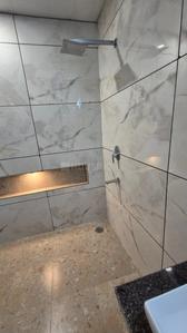 Bathroom Image of 1800 Sq.ft 3 BHK Independent House for rent in Palam Vihar Gurgaon for Rs. 55000