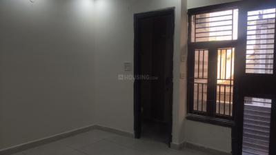 Bedroom Image of 900 Sq.ft 3 BHK Independent House for rent in Dwarka Mor New Delhi for Rs. 22000