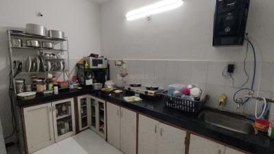 Kitchen Image of 600 Sq.ft 1 BHK Apartment / Flat for rent in Lunkad Abode, Viman Nagar Pune for Rs. 28000