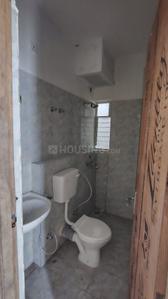 Bathroom Image of 550 Sq.ft 2 BHK Apartment / Flat for sale in Realmark Kabyo Neer, Harinavi Kolkata for Rs. 3500000