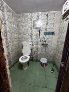 Bathroom Image of 2100 Sq.ft 3 BHK Apartment / Flat for rent in Madhapur Hyderabad for Rs. 58000