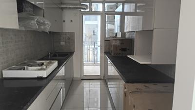 Kitchen Image of 1255 Sq.ft 2 BHK Apartment / Flat for rent in Godrej Woods, Sector 43 Noida for Rs. 70000
