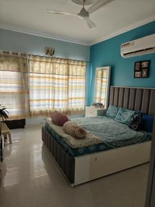 Bedroom Image of 1900 Sq.ft 3 BHK Duplex for sale in Alaknanda New Delhi for Rs. 38000000