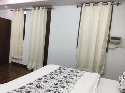 Bedroom Image of Comfort PG for Boys in Sector 26, Noida