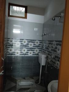 Bathroom Image of 550 Sq.ft 2 BHK Builder Floor for sale in Sector 87 Noida for Rs. 2450000