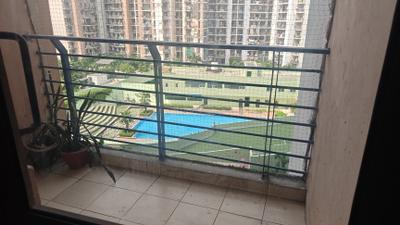 Bedroom Image of 1414 Sq.ft 3 BHK Apartment / Flat for sale in Amrapali Pan Oasis, Sector 70 Noida for Rs. 16400000