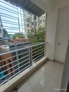 Balcony Image of 1250 Sq.ft 3 BHK Apartment / Flat for rent in Beniapukur Kolkata for Rs. 29500