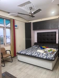 Bedroom Image of 3000 Sq.ft 3 BHK Apartment / Flat for rent in Hazratganj Lucknow for Rs. 30000
