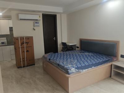 1 RK Independent Builder Floor