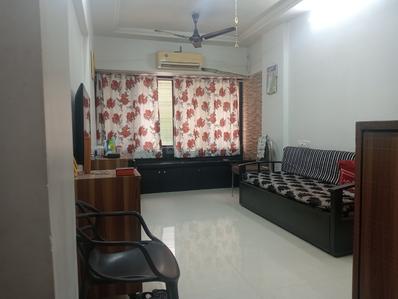 Hall Image of 600 Sq.ft 1.5 BHK Apartment / Flat for sale in Santacruz East Mumbai for Rs. 18000000