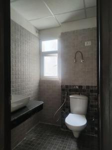 Common Bathroom Image of 1224 Sq.ft 3 BHK Apartment / Flat for sale in Geotech Pristine Avenue, Noida Extension Greater Noida for Rs. 11800000