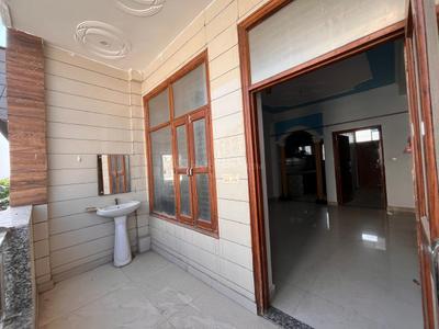 Balcony Image of 900 Sq.ft 1 RK Independent House for rent in Sector 45 Noida for Rs. 18000
