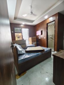 1 RK Independent Builder Floor