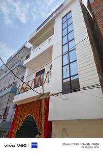 Image of 1600 Sq.ft 4 BHK Independent House for sale in Chitaipur, Varanasi for Rs. 8500001