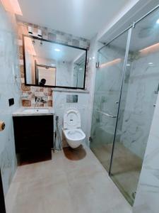 Bathroom Image of 1763 Sq.ft 3 BHK Apartment / Flat for sale in South City, Prince Anwar Shah Connector Kolkata for Rs. 24000000