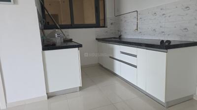 Kitchen Image of 980 Sq.ft 2 BHK Apartment / Flat for sale in Amanora Gold Towers 44 45 And 46, Hadapsar Pune for Rs. 12100000