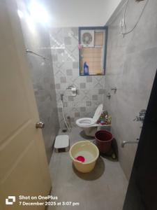 Bathroom Image of 1256 Sq.ft 3 BHK Apartment / Flat for rent in Arma Cavansite, Warje Pune for Rs. 35000
