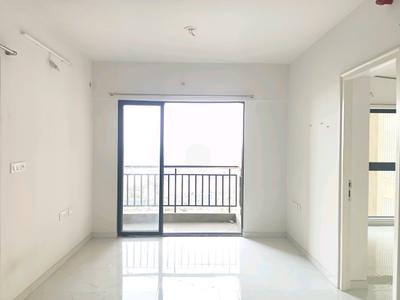 Living Room Image of 869 Sq.ft 2 BHK Apartment / Flat for rent in Runwal Gardens Phase I, Dombivli East Thane for Rs. 16000