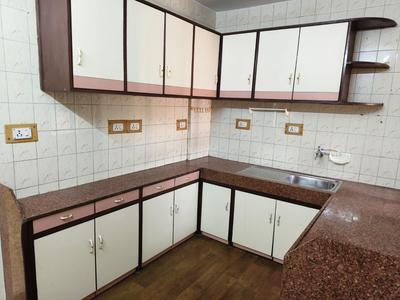 Kitchen Image of 2000 Sq.ft 4 BHK Apartment / Flat for sale in Siddharth Estates, Kalyani Nagar Pune for Rs. 39000000