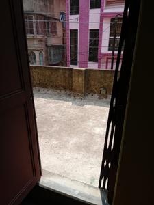 Balcony Image of Pg room available with 2 wheeler parking. in Behala, Kolkata