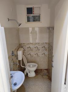 Bathroom Image of 895 Sq.ft 2 BHK Apartment / Flat for rent in Duvvada Visakhapatnam for Rs. 10000