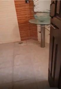 Bathroom Image of 1270 Sq.ft 2 BHK Apartment / Flat for sale in Gaurs Heights, Vaishali Ghaziabad for Rs. 10500000