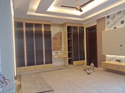 Bedroom Image of 3700 Sq.ft 5 BHK Builder Floor for sale in Indirapuram Ghaziabad for Rs. 45000000