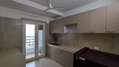 Kitchen Image of 870 Sq.ft 2 BHK Apartment / Flat for rent in Kanakia Paris, Bandra East Mumbai for Rs. 140000