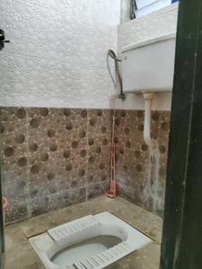 Common Bathroom Image of 600 Sq.ft 1 BHK Apartment / Flat for sale in Sai Heights, Diva Thane for Rs. 3800000