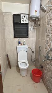 Bathroom Image of 2100 Sq.ft 3 BHK Apartment / Flat for rent in Bhuwana Udaipur for Rs. 25000