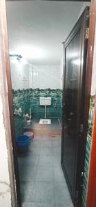 Bathroom Image of 2700 Sq.ft 6 BHK Independent House for sale in Laksar Haridwar for Rs. 6000000