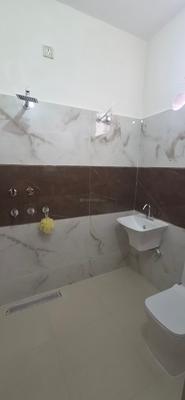 Bathroom Image of 1000 Sq.ft 2 BHK Builder Floor for rent in Golden Avenue Jalandhar for Rs. 20000