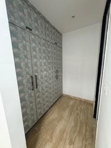 Bedroom Image of 2700 Sq.ft 4 BHK Builder Floor for sale in Paschim Vihar New Delhi for Rs. 49000000