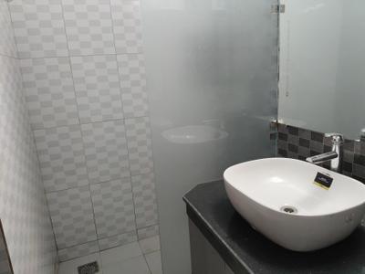 Image of 1220 Sq.ft 2.5 BHK Apartment / Flat for rent in Lotus Panache Island Phase 2, Sector 110, Noida for Rs. 40000