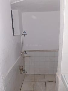 Bathroom Image of 550 Sq.ft 1 BHK Builder Floor for rent in Laxminagar Nashik for Rs. 7000