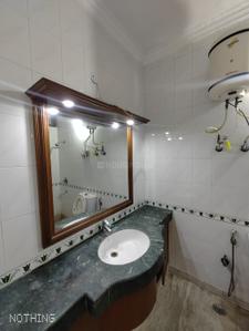 Image of 1800 Sq.ft 2 BHK Apartment / Flat for rent in East Of Kailash, New Delhi for Rs. 65000