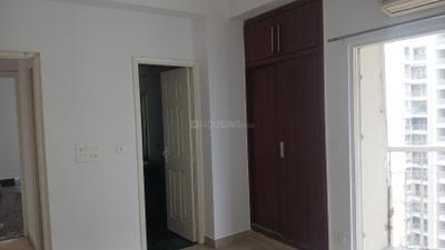 Bedroom Image of 1575 Sq.ft 3 BHK Apartment / Flat for sale in Mahagun Maple, Sector 50 Noida for Rs. 25500000