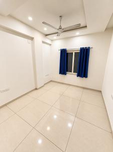 Bedroom Image of 2500 Sq.ft 3 BHK Apartment / Flat for rent in Alkapuri Vadodara for Rs. 40000