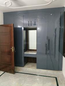 Bedroom Image of 730 Sq.ft 2 BHK Builder Floor for sale in Pul Prahlad Pur New Delhi for Rs. 4500000