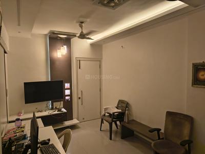 1 BHK Flat
