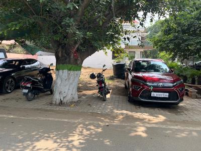 Image of 250 Sq.ft Residential Plot / Land for sale in Sushant Lok Phase 1, Gurgaon for Rs. 120000000